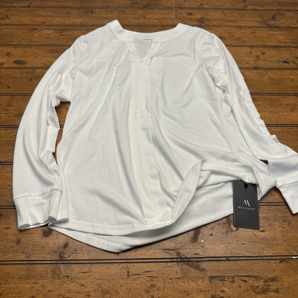 Micoson Women's White V-Neck Blouse Size‎ Small NWT